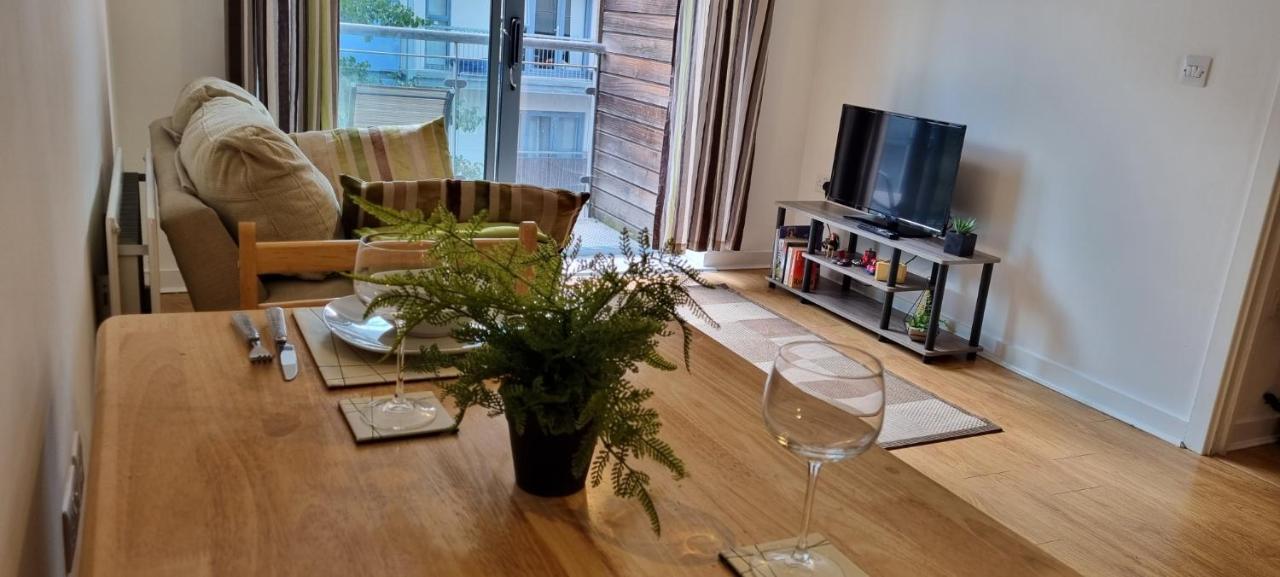 360 Serviced Accommodations - Colchester Marine Quay - 1 Double Bedroom Apartment Exteriér fotografie